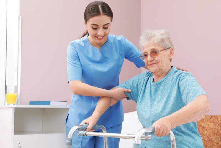 signs-your-senior-needs-professional-care